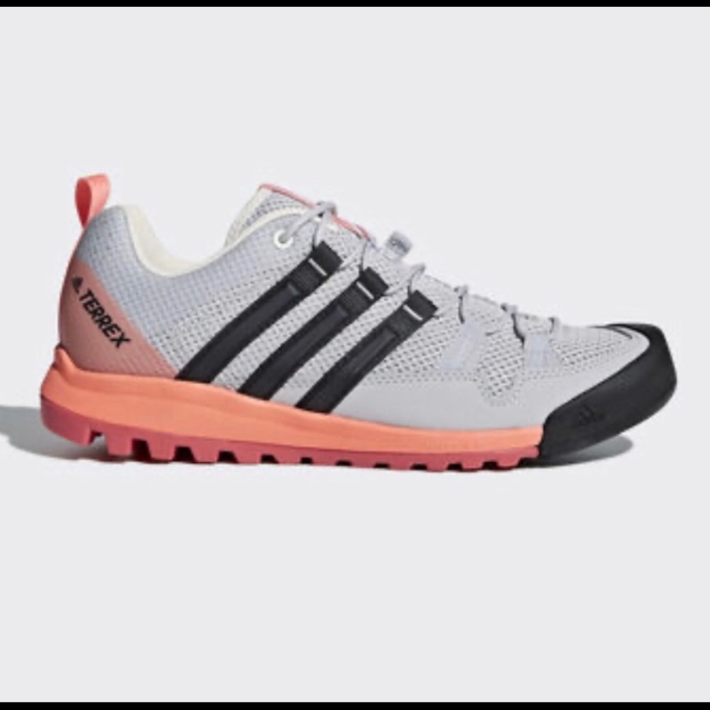 ISO Adidas Terrex Solo Size 8